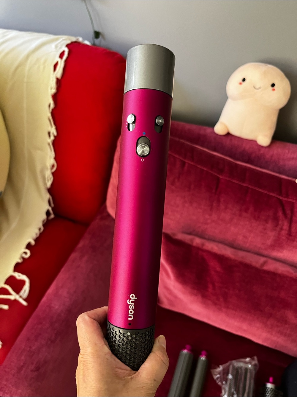 Auth. Refurbished Dyson Airwrap Long Styler (Good Condition) - Picture 6 of 14
